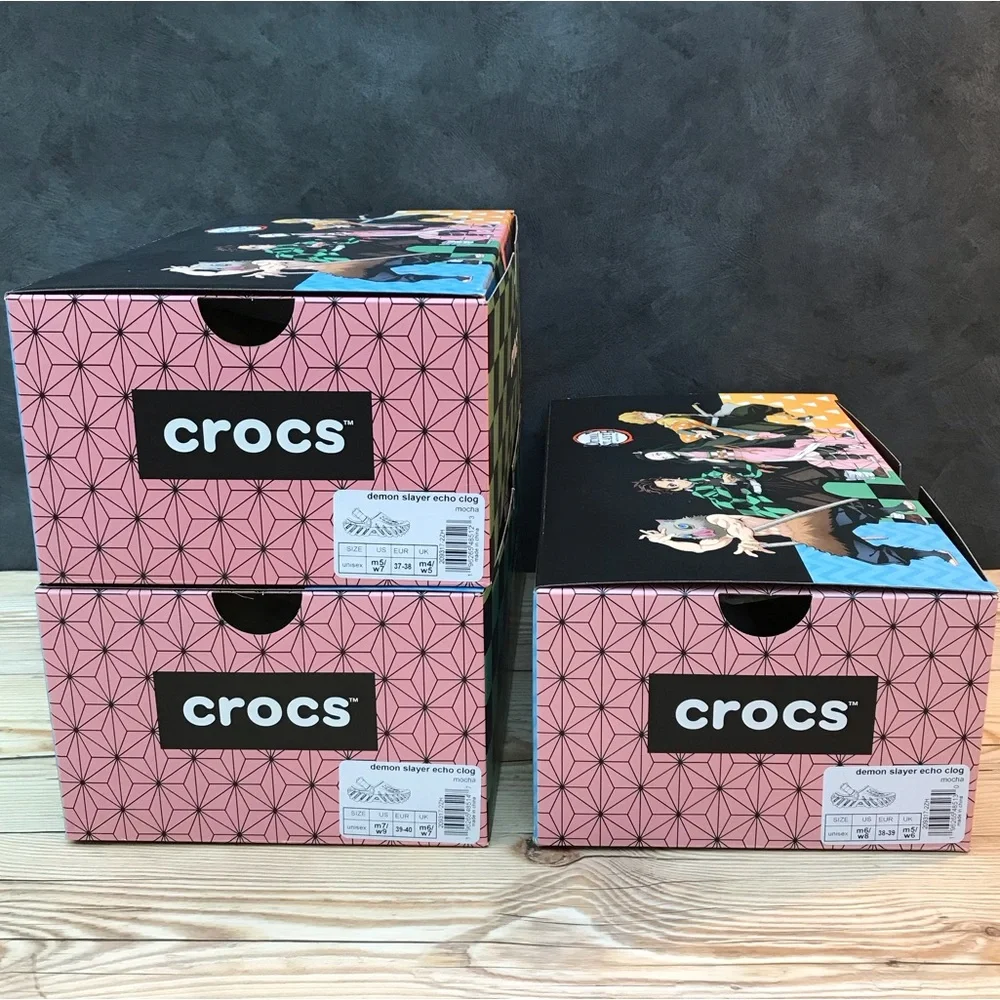 Crocs Demon Slayer Tanjiro Echo Clog - Picture 16 of 16
